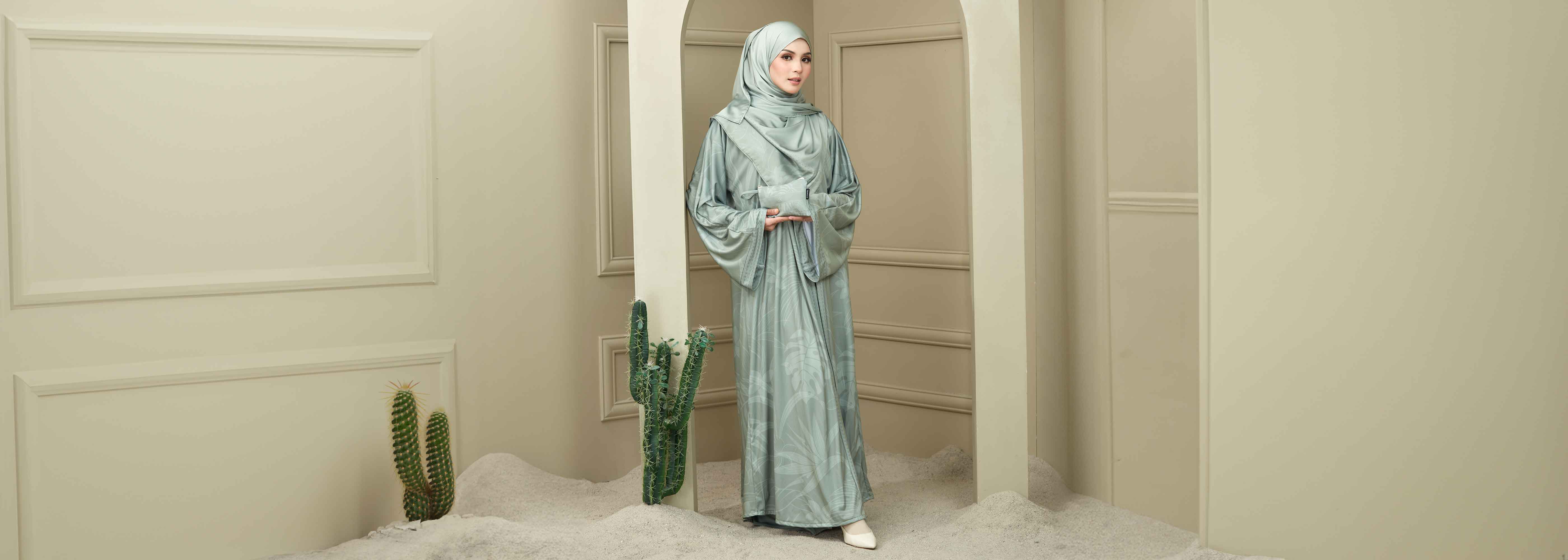 Exclusive abaya with Shawl